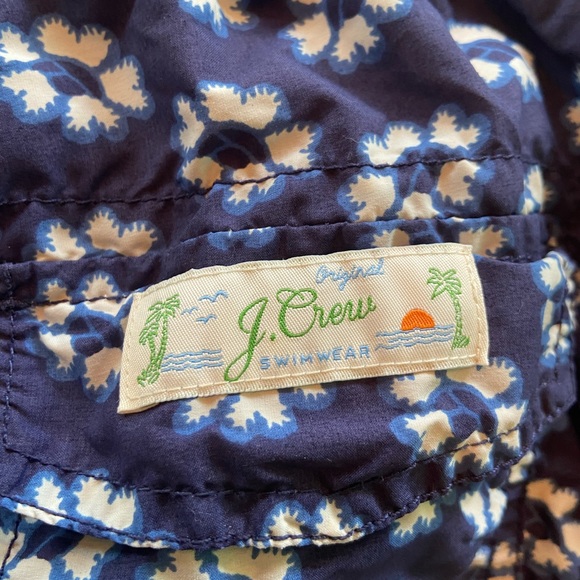 JCrew boys size 10 swim trunks - Picture 4 of 5